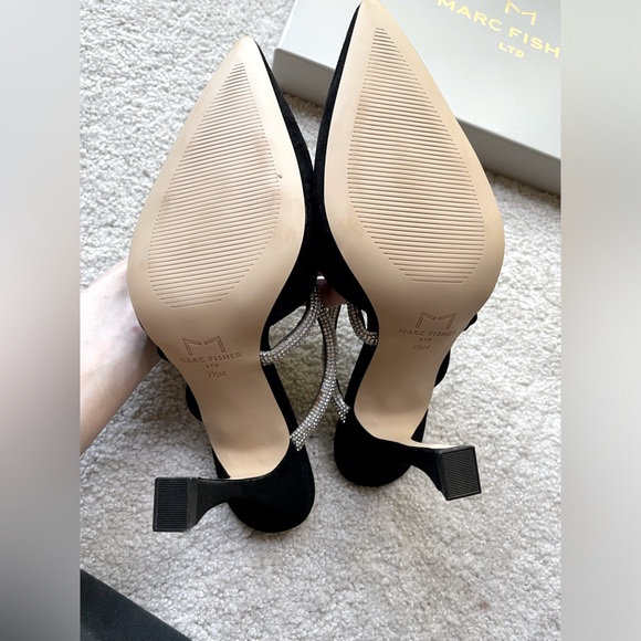 NWT Marc Fisher Black Suede Mules w/ Glam Straps, Sz 7.5 on Box (Fits Like a 7) - Picture 6 of 9